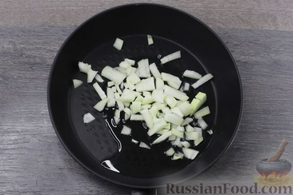 Макароны с курицей, кабачками и болгарским перцем